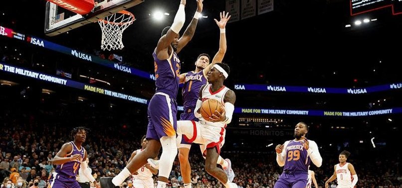 CHRIS PAUL EJECTED BUT SUNS EDGE ROCKETS FOR 7TH STRAIGHT WIN
